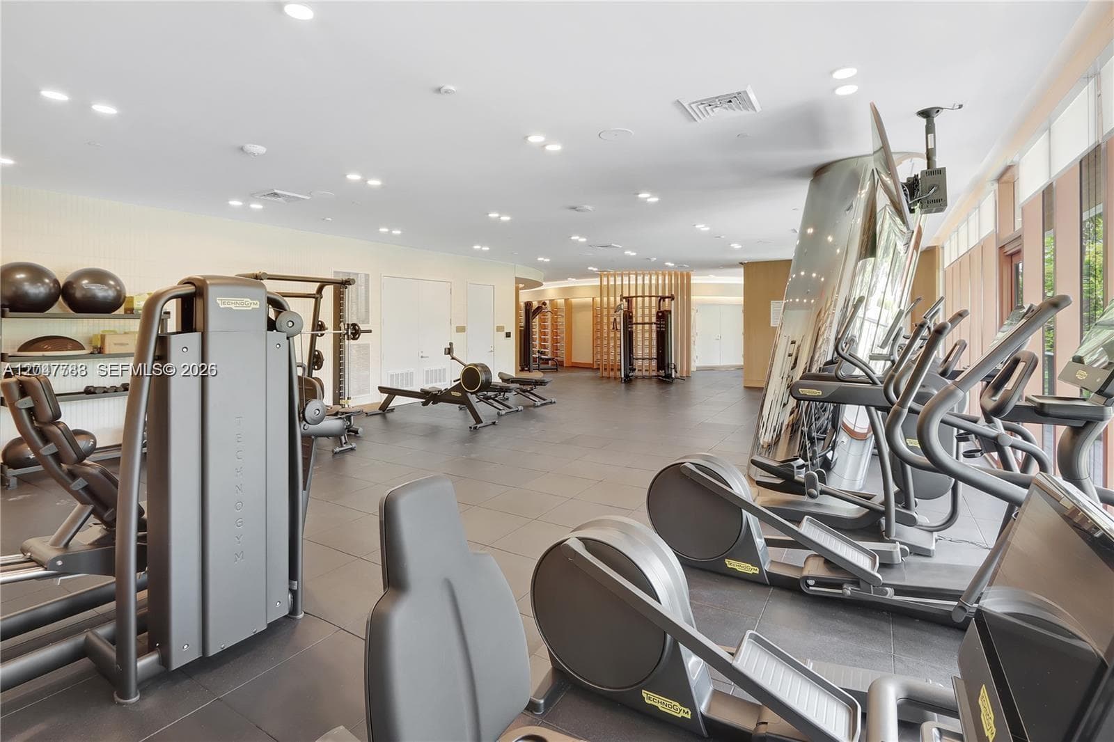 Mr. C Residences Bayshore · #403 in Miami - Photo 51