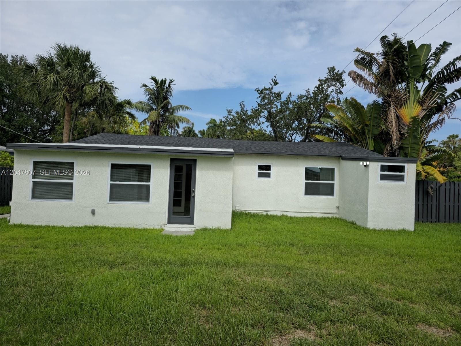 1141 SW 8th Ter photo 21