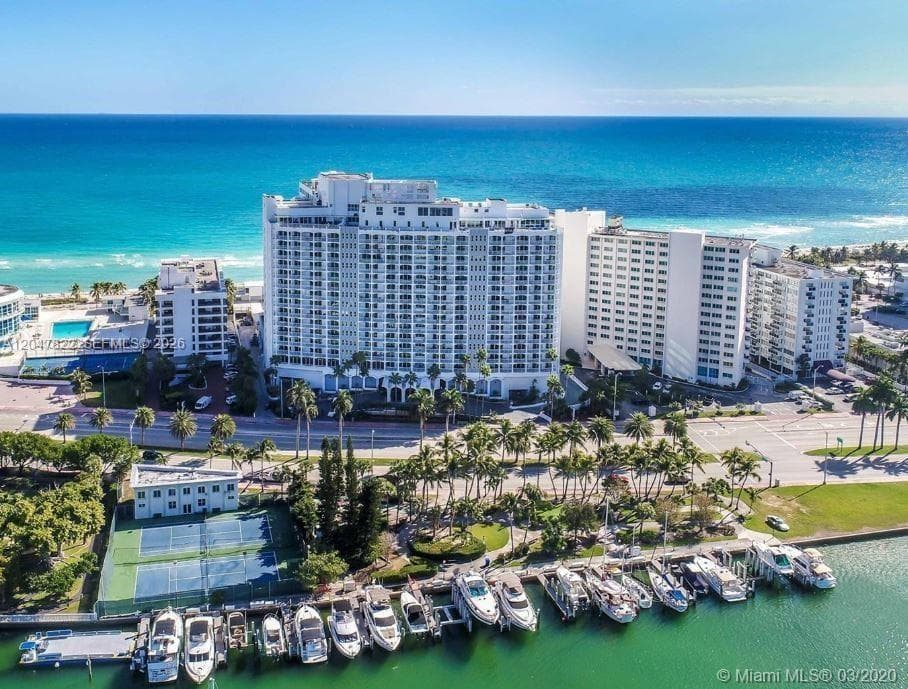 THE CARRIAGE HOUSE CONDO · #311 in Miami Beach - Photo 26