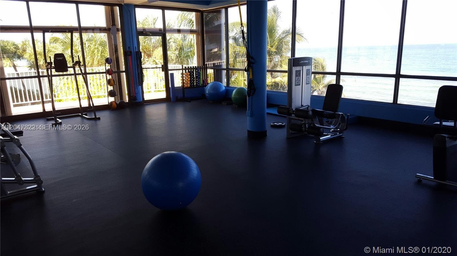 THE CARRIAGE HOUSE CONDO · #311 in Miami Beach - Photo 25