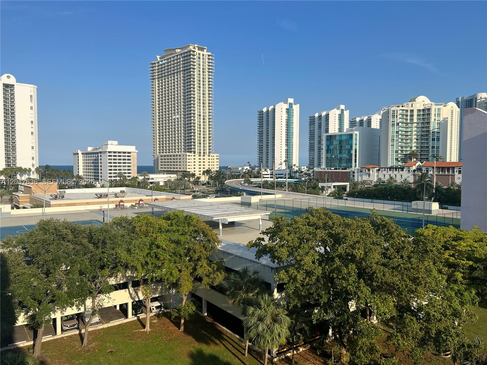 PLAZA OF AMERICAS CONDO · #816 in Sunny Isles Beach - Photo 2