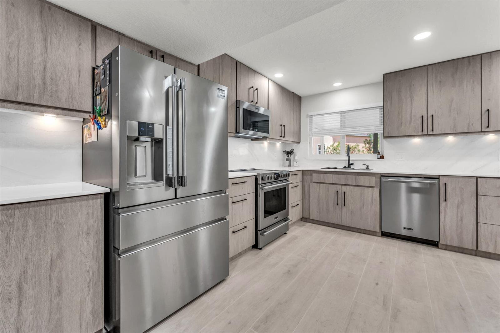 50-web-or-mls-DON08200
