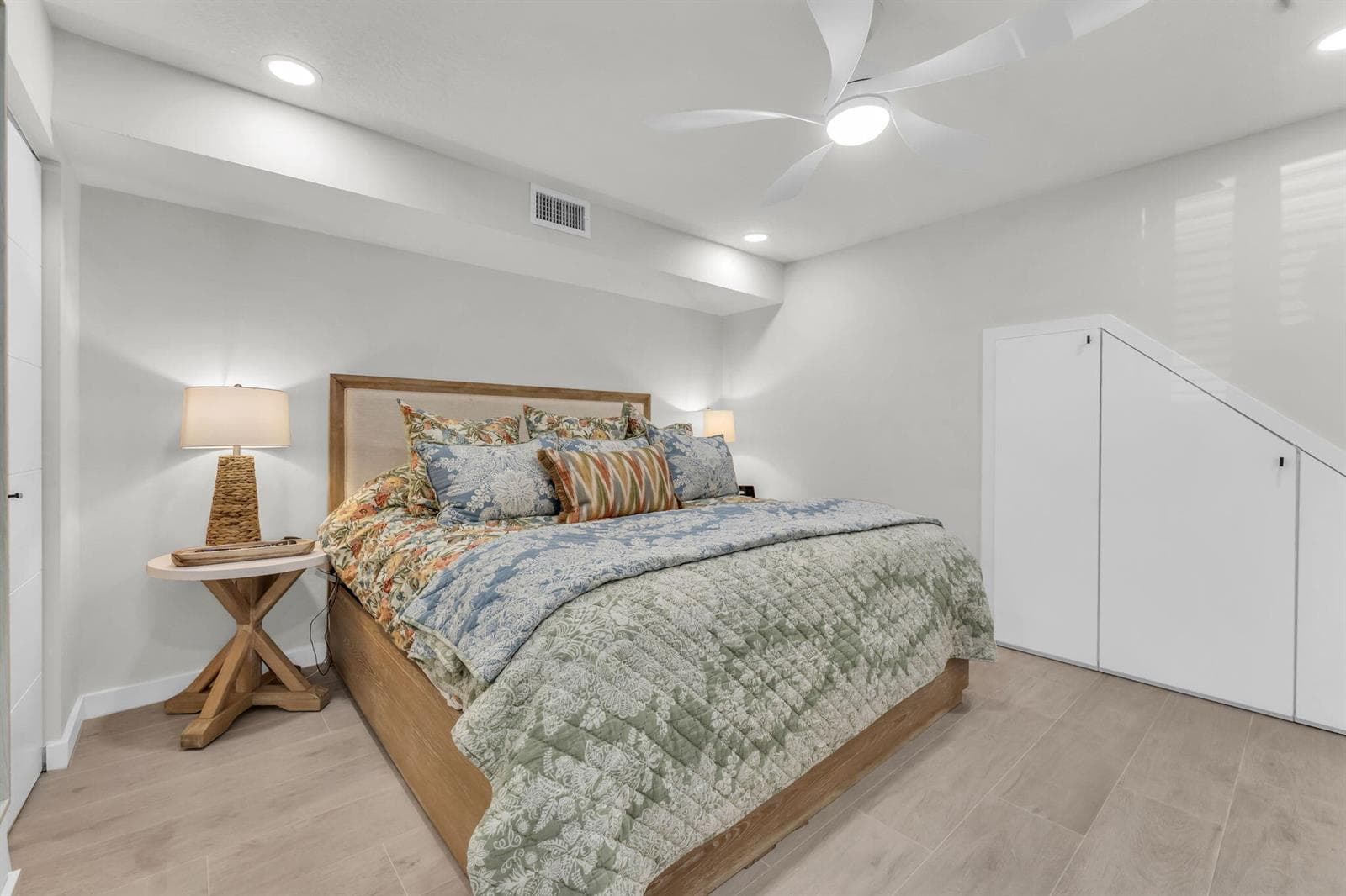27-web-or-mls-DON08085
