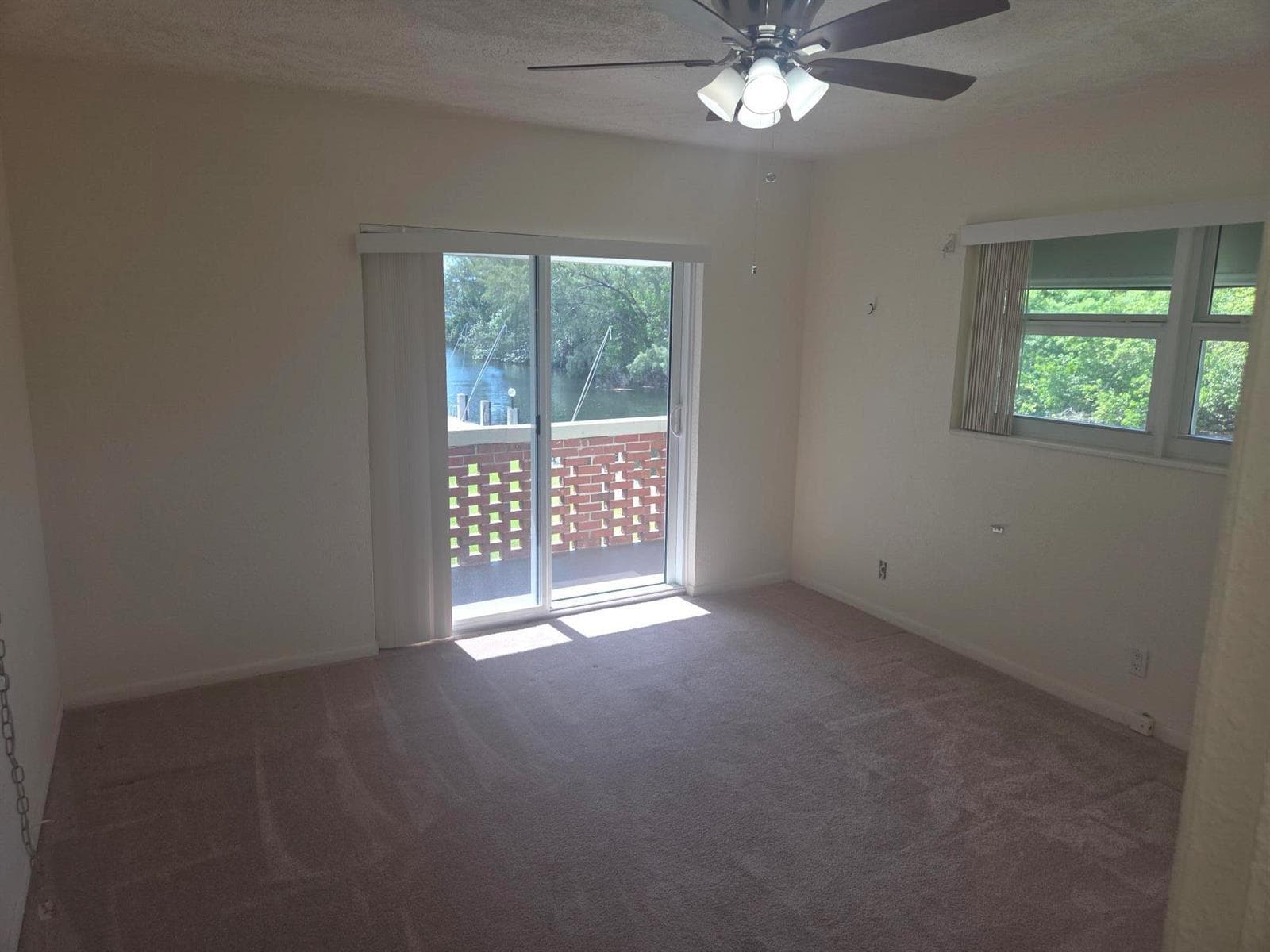 MC 228 Bdrm 2 with Balcony