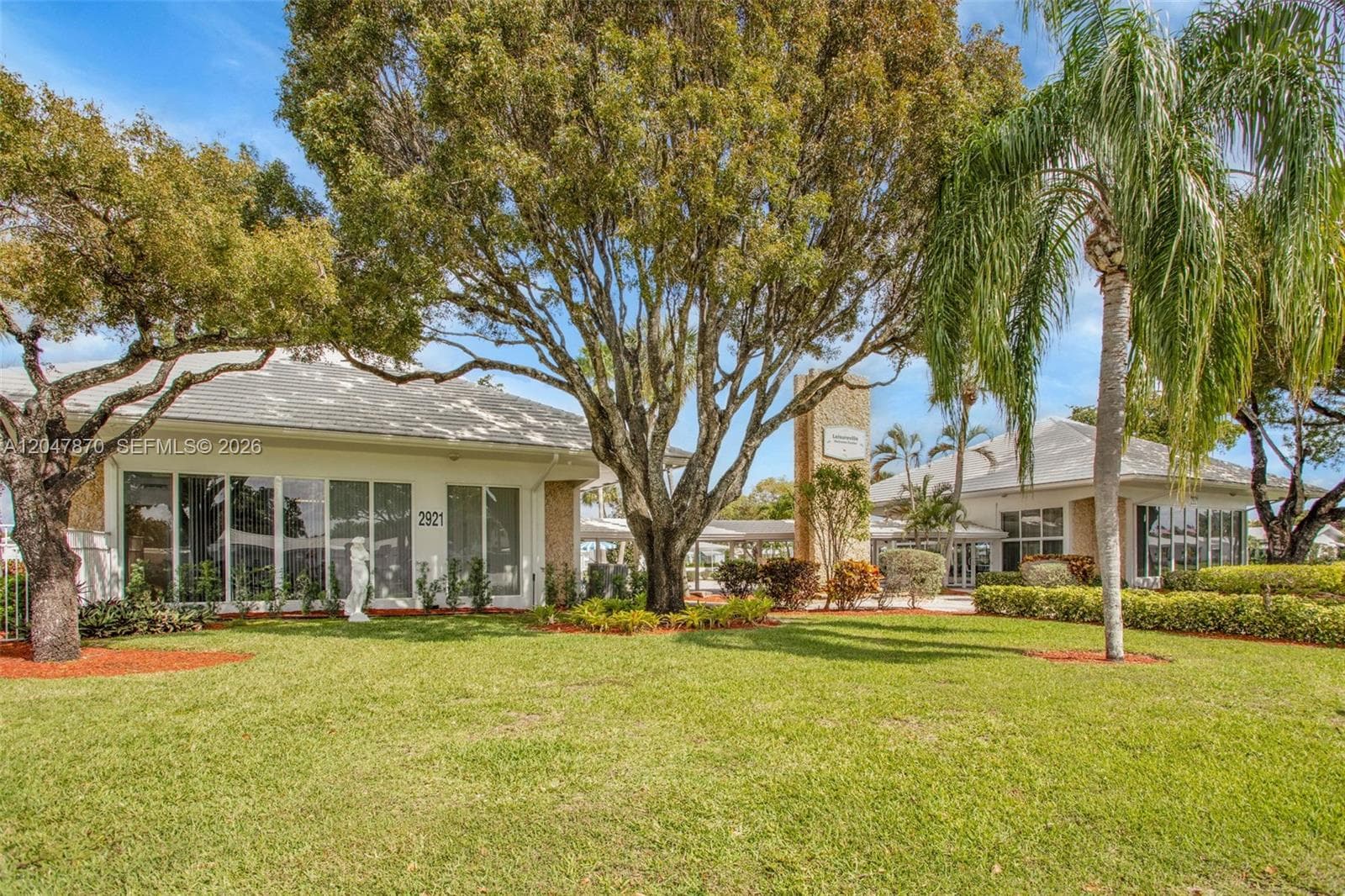 220 S Golf Blvd photo 33