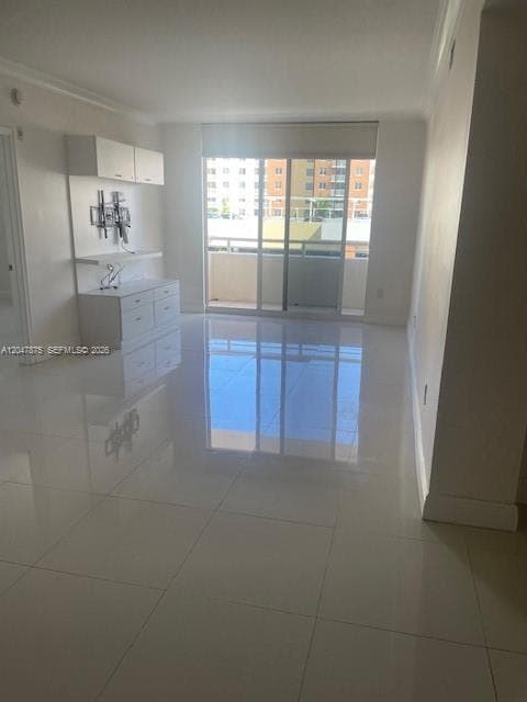 VENTURE WEST · #524 in Aventura - Photo 2