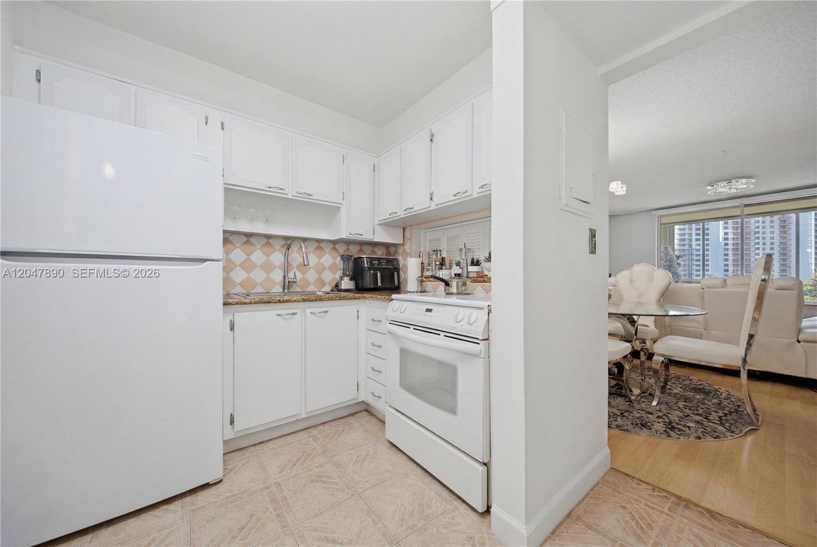 POINT EAST ONE CONDO · #C507 in Aventura - Photo 6
