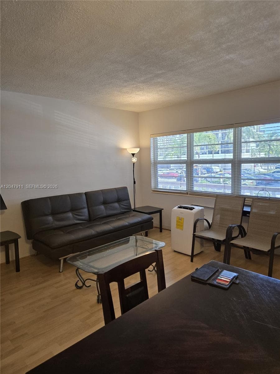 GOLDEN BAY LODGE CO-OP · #41 in Hallandale Beach - Photo 6