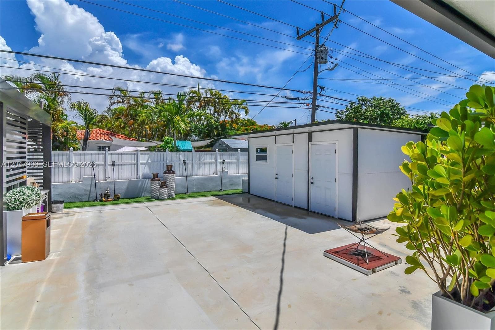 6575 SW 39th Ter photo 12