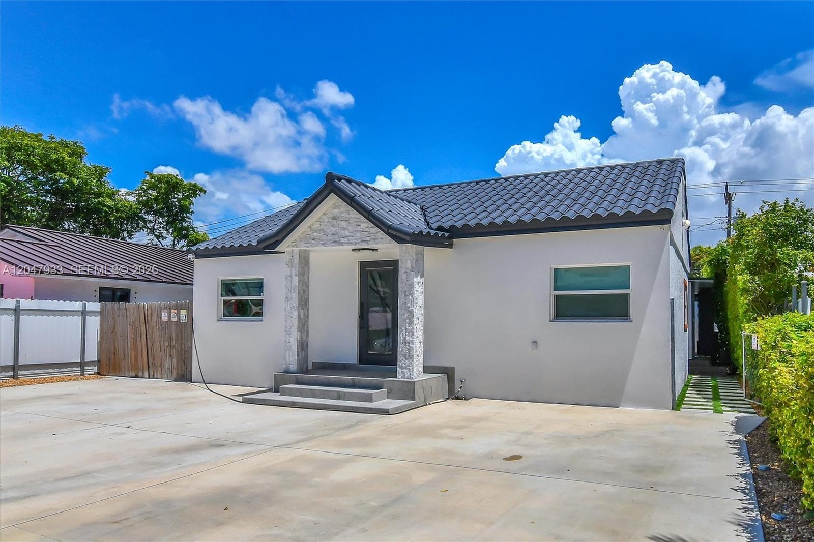 6575 SW 39th Ter photo 69