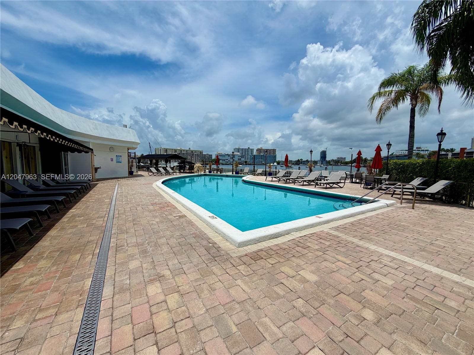 Lake Point Tower · #901 in Hallandale Beach - Photo 56