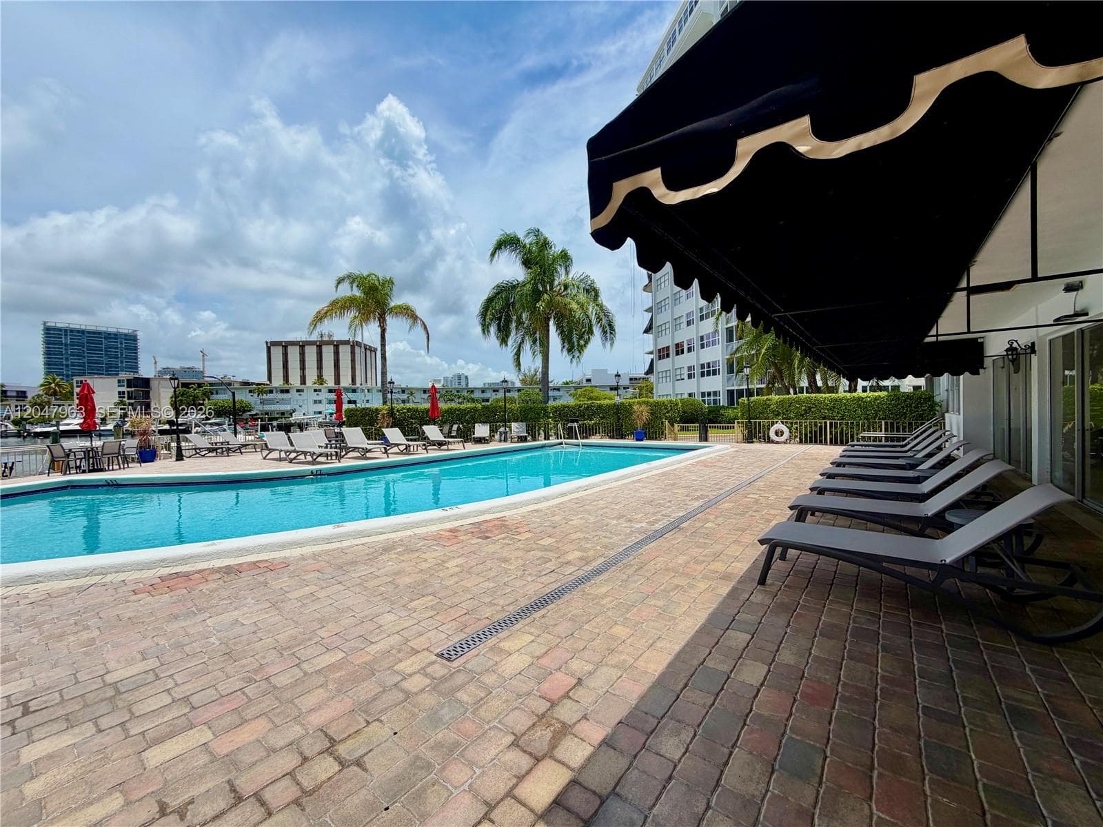 Lake Point Tower · #901 in Hallandale Beach - Photo 55