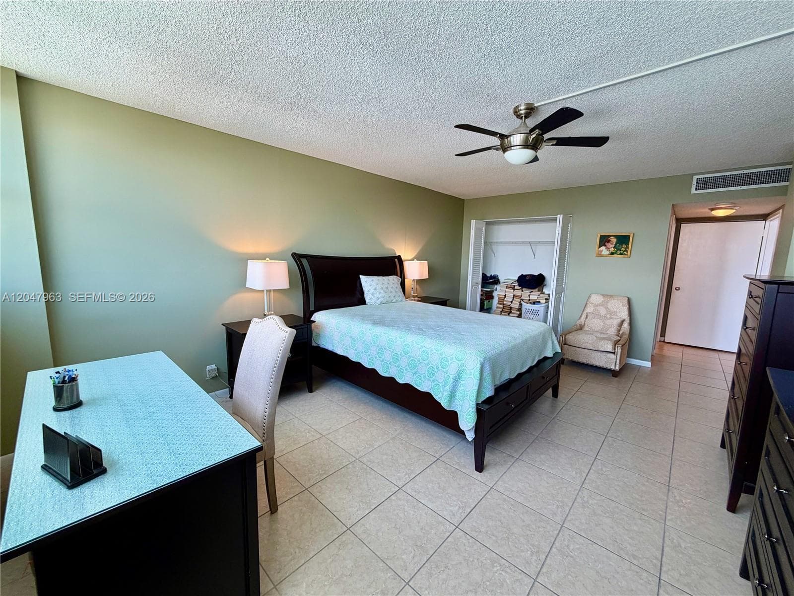 Lake Point Tower · #901 in Hallandale Beach - Photo 31