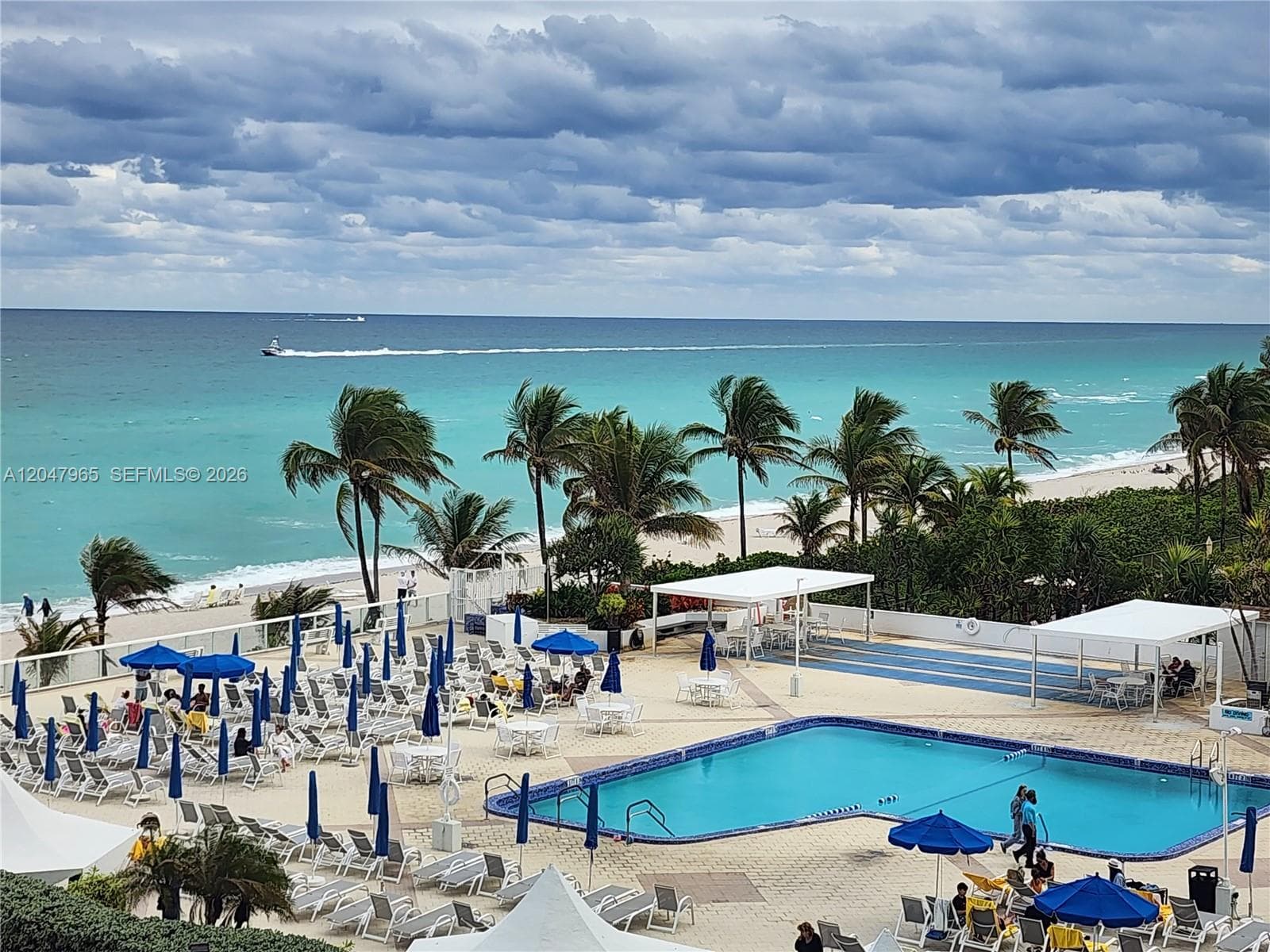 Parker Plaza Estates · #1718 in Hallandale Beach - Photo 3