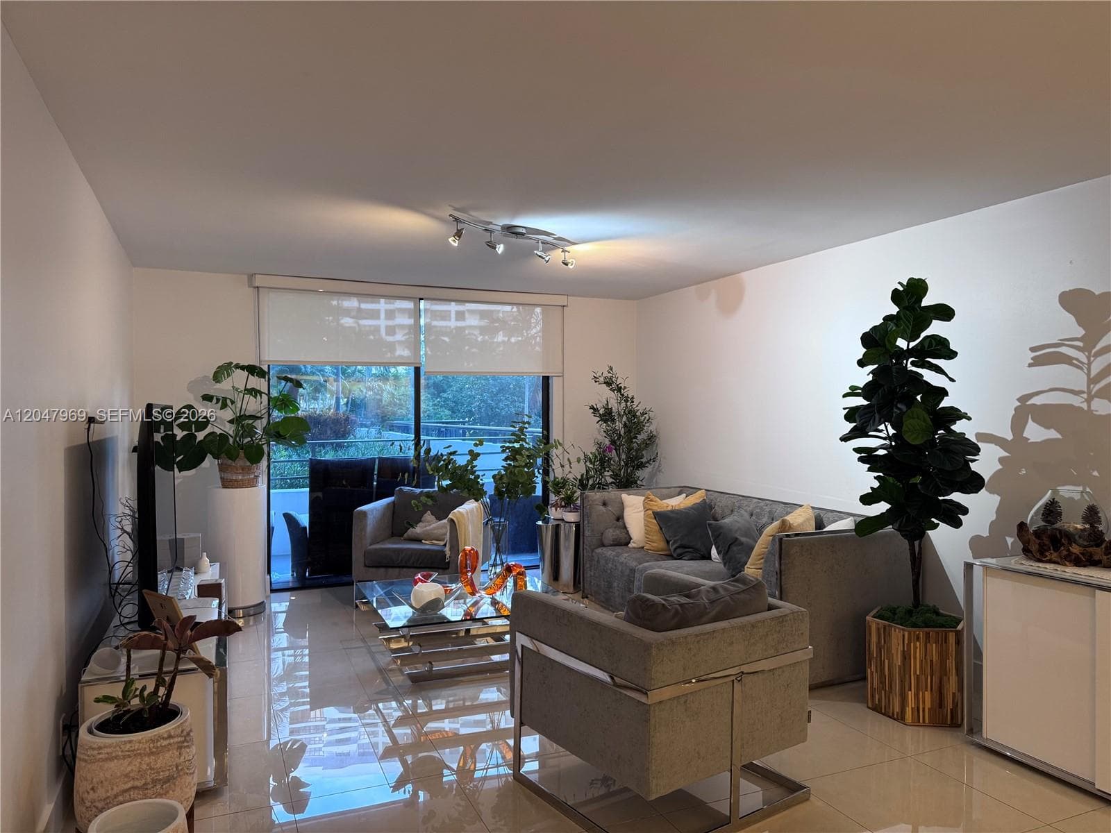 Olympus tower · #115 in Hallandale Beach - Photo 3