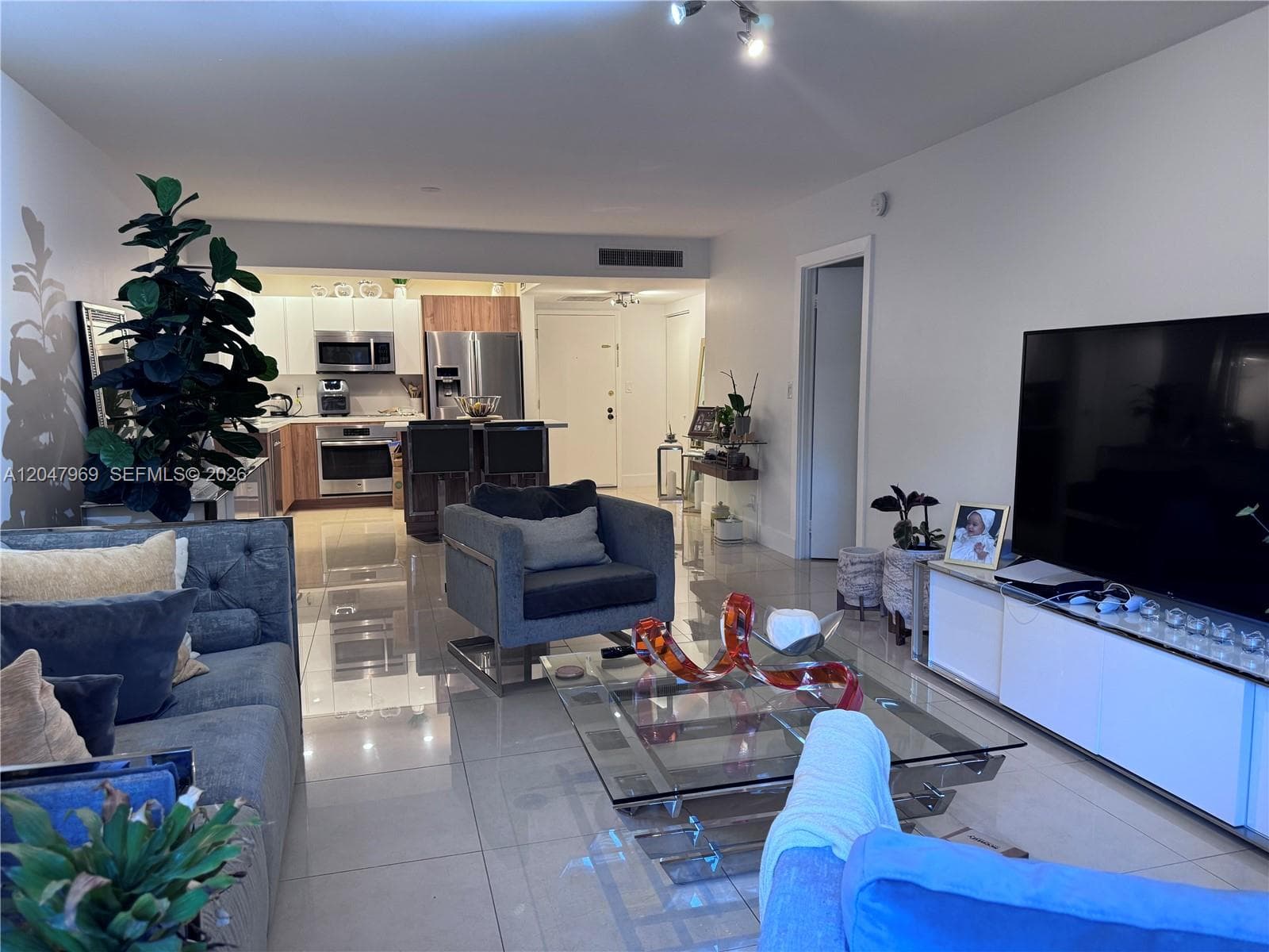 Olympus tower · #115 in Hallandale Beach - Photo 4