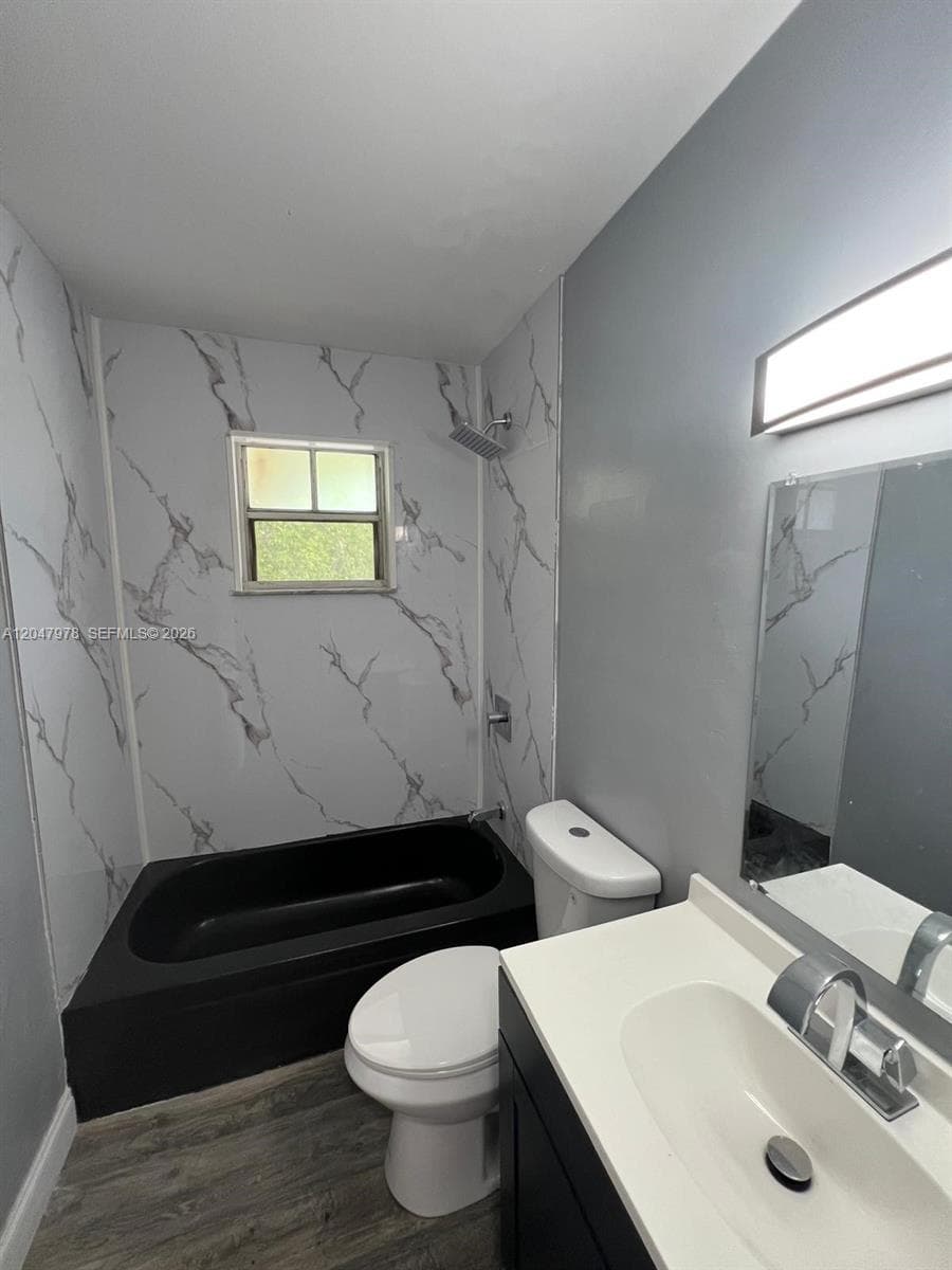 451 NE 136th St # 101 #I-101 photo 11