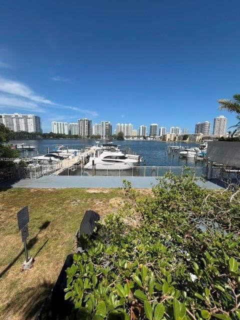 Plaza Del Prado · #PH02 in Aventura - Photo 29