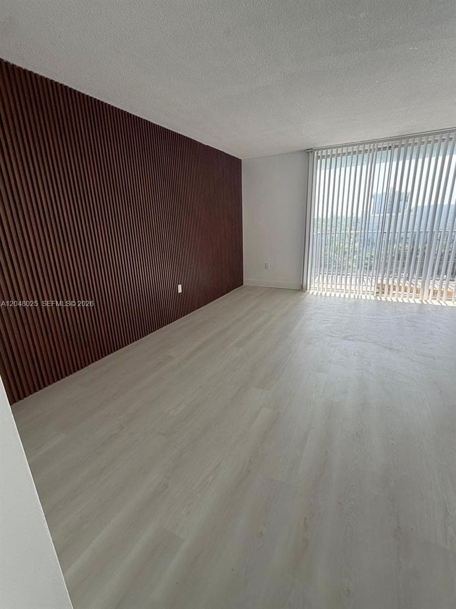 CORONADO TOWERS · #512 in North Miami - Photo 5