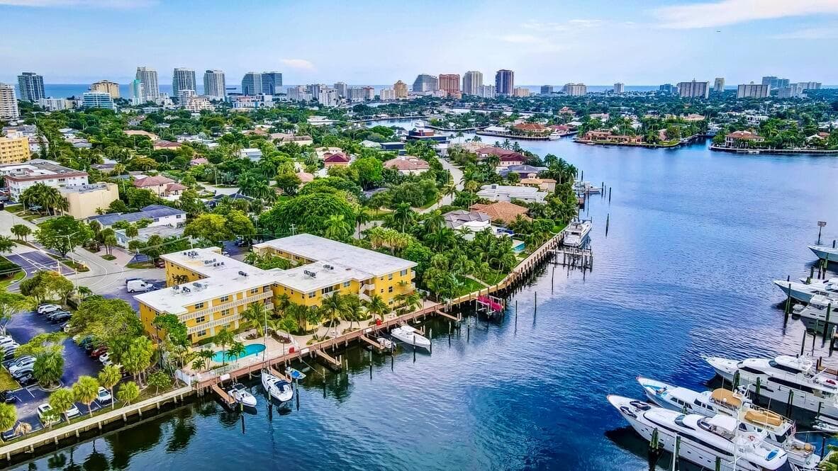 Experience Life on the River