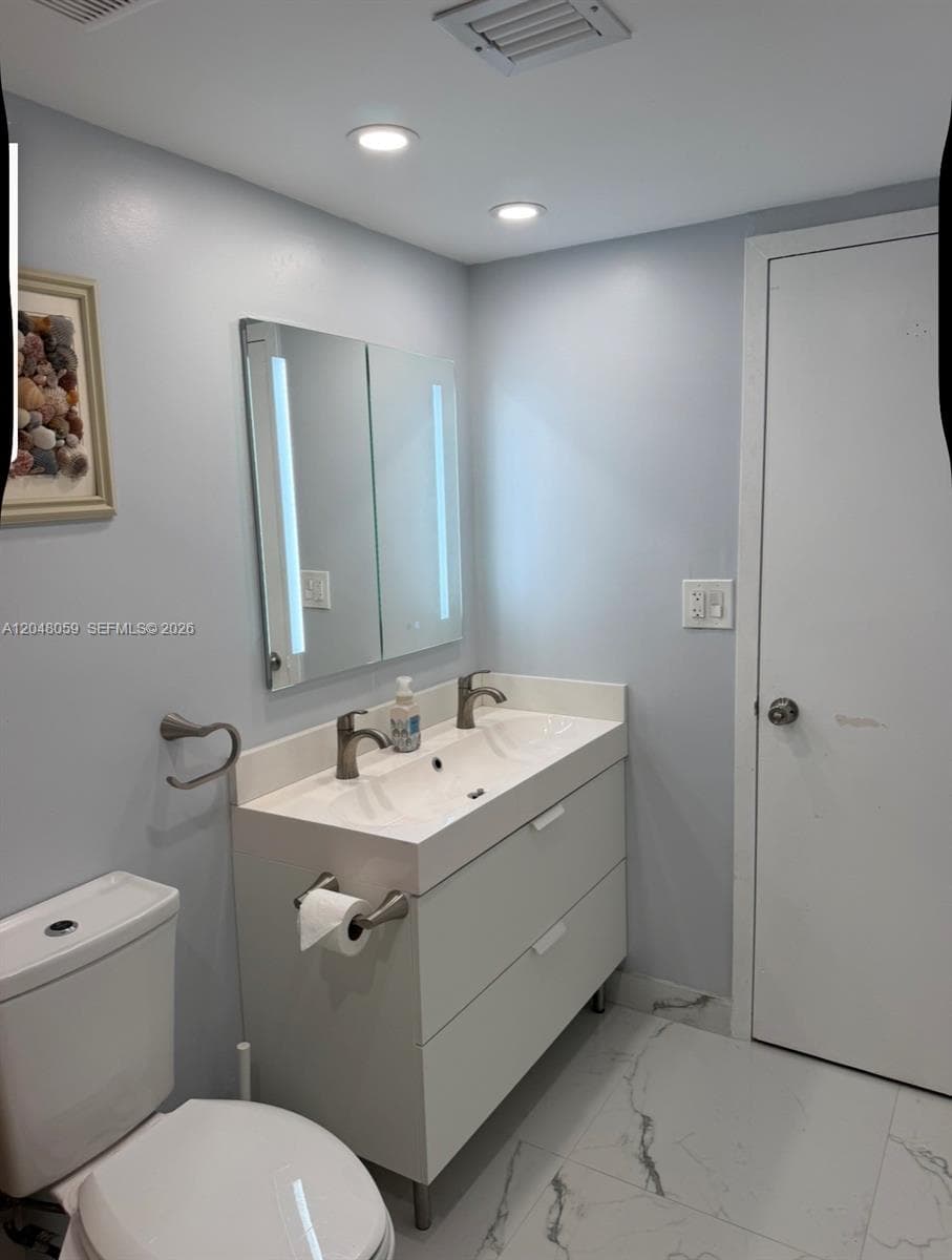 PARKER TOWER CONDO · #1003 in Hallandale Beach - Photo 10