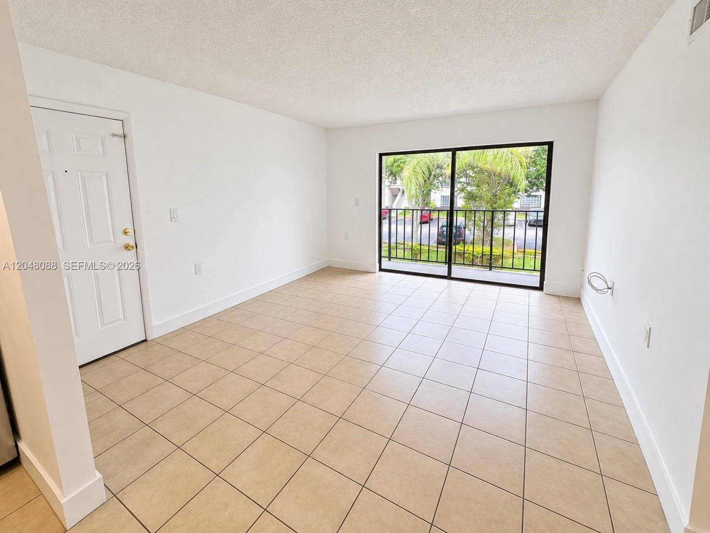 Villa Bellini · #209 in Hialeah - Photo 5