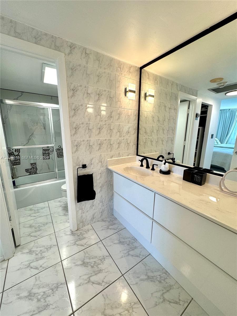 Arlen House · #1603 in Sunny Isles Beach - Photo 16