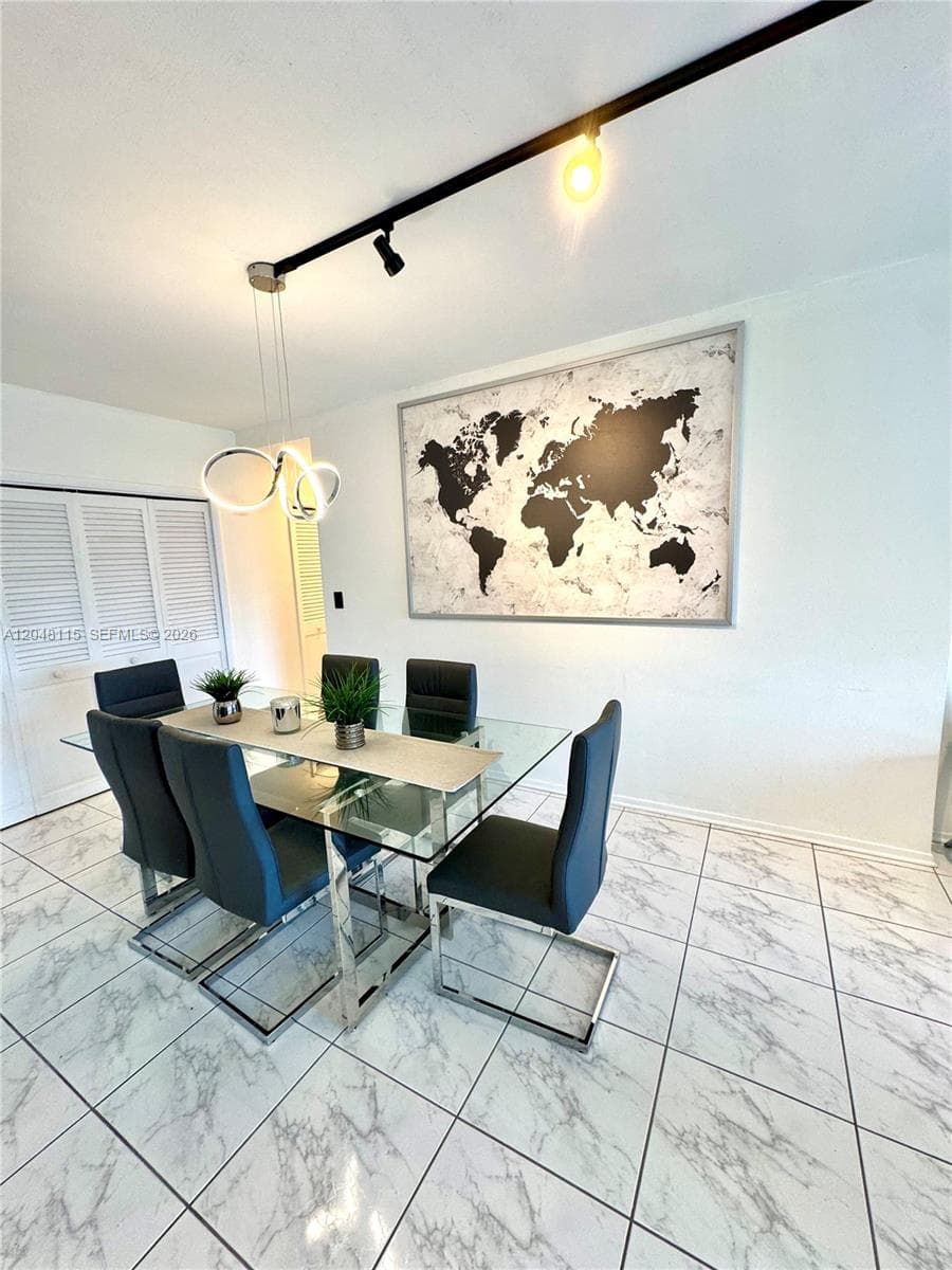 Arlen House · #1603 in Sunny Isles Beach - Photo 10