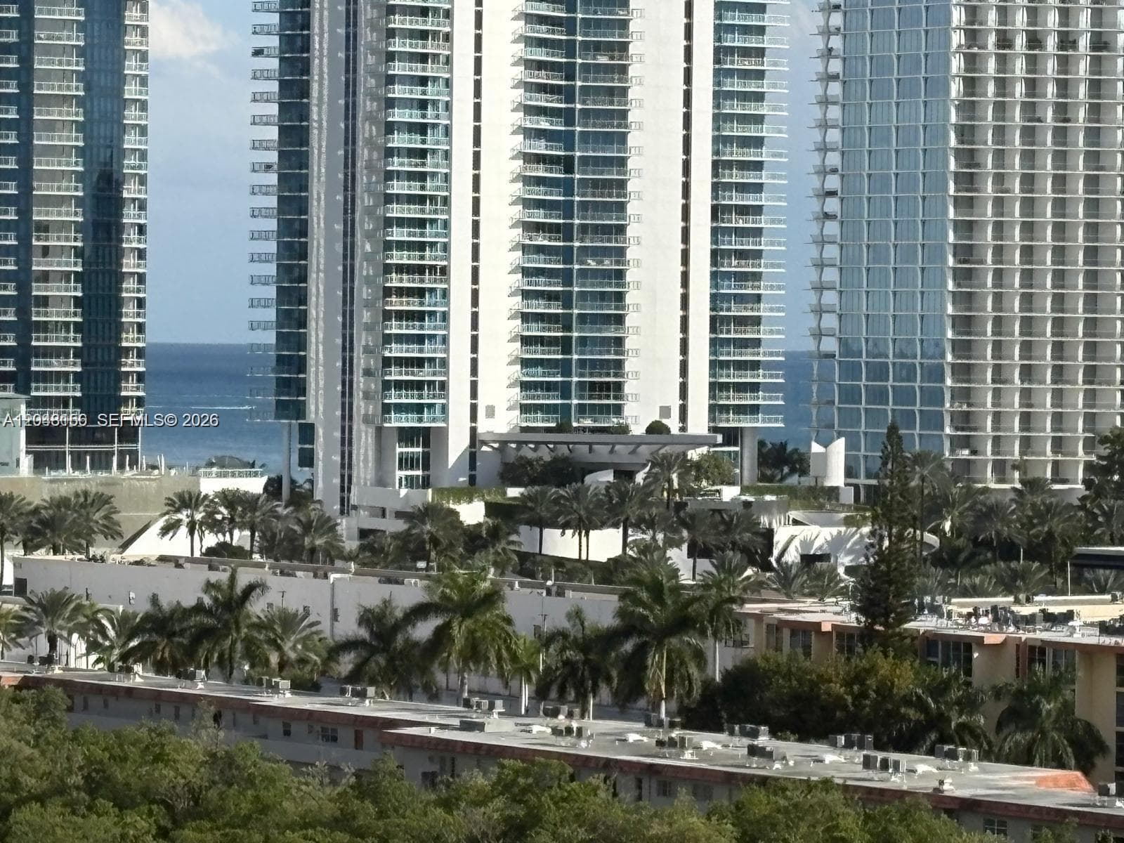 Winston Tower 200 · #1215 in Sunny Isles Beach - Photo 1