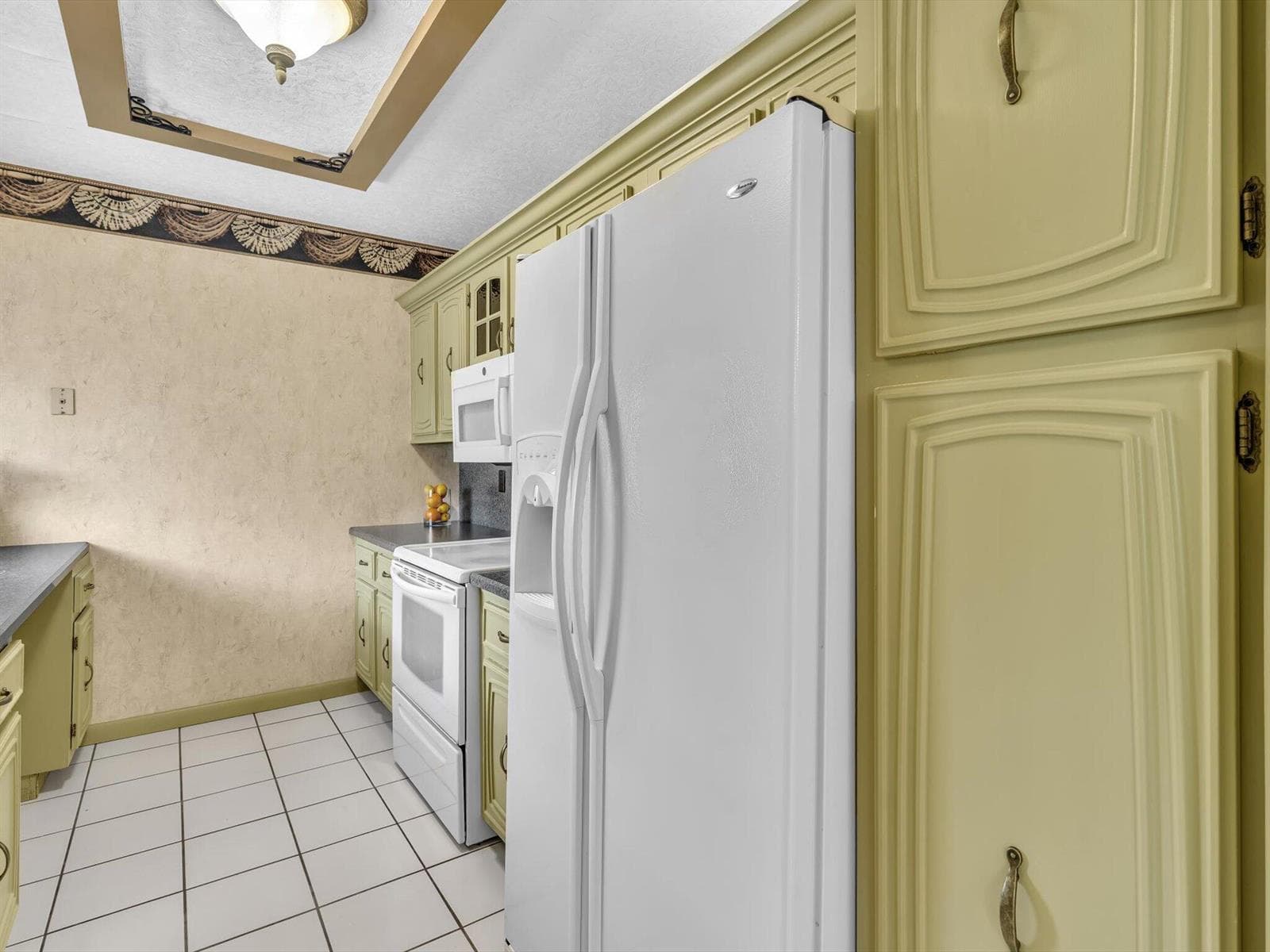 Large Cabinets