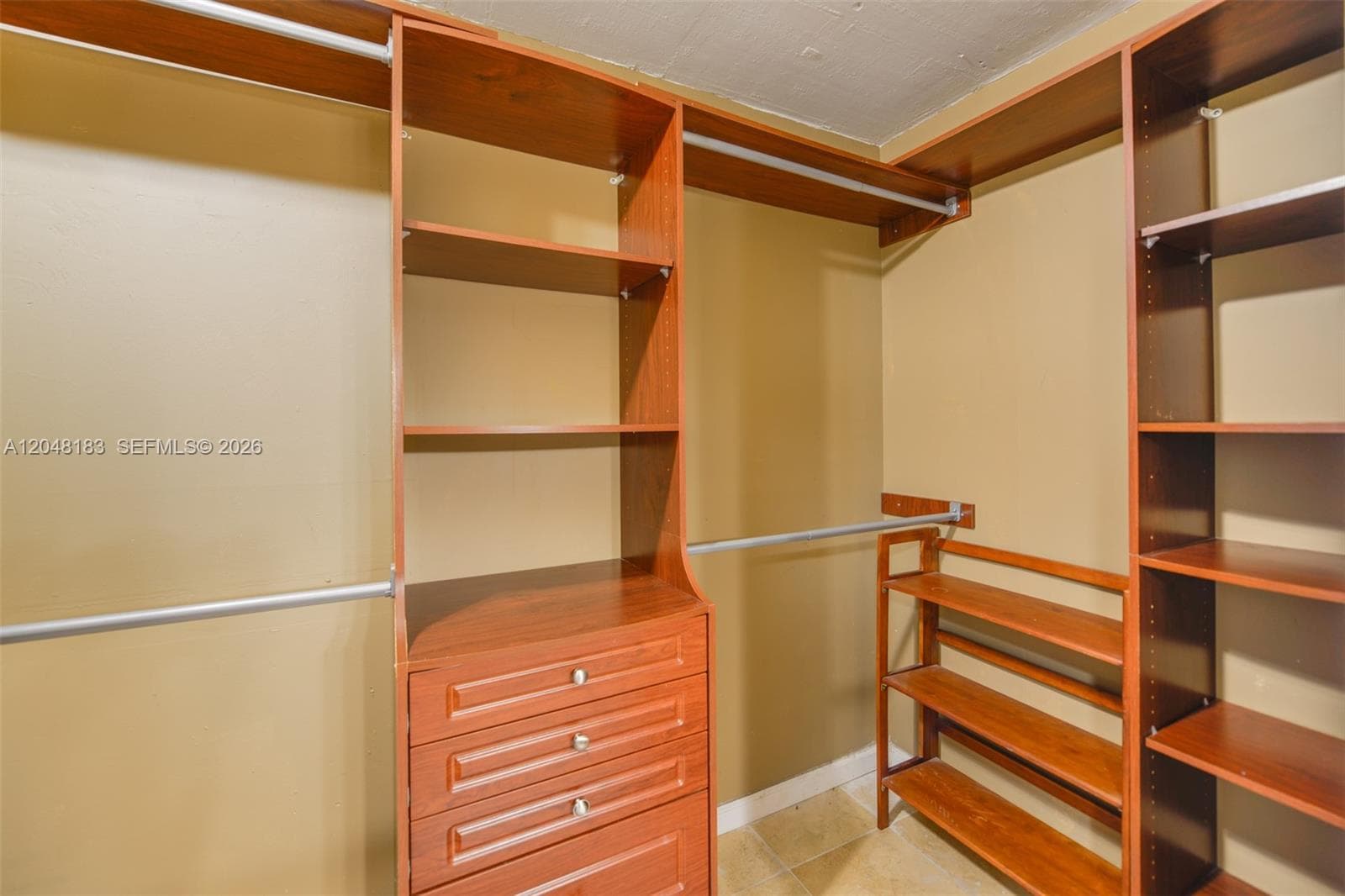 OCEAN VIEW TOWERS CONDO · #312 in Hallandale Beach - Photo 27