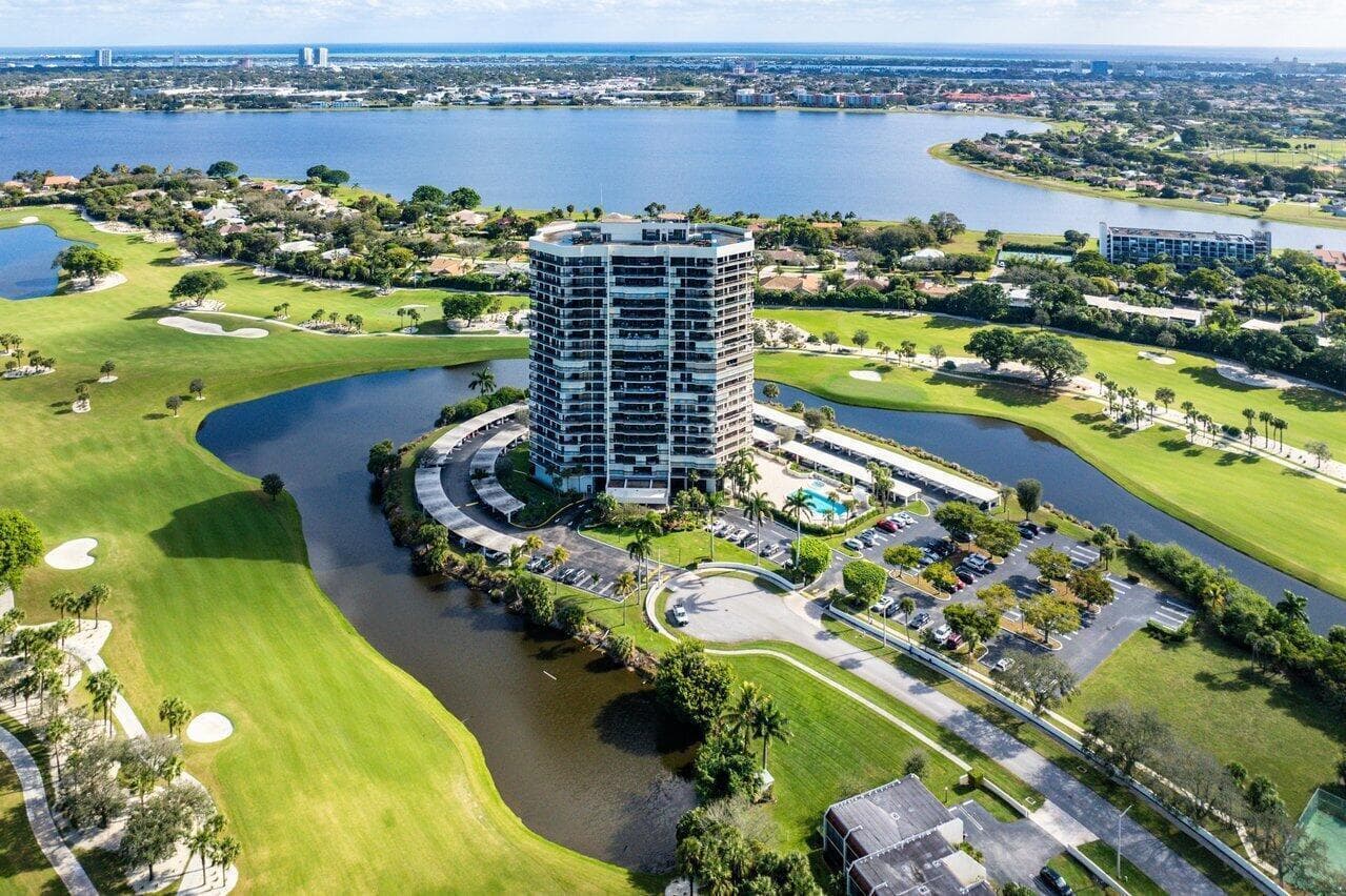039-1900ConsulatePlace-506-WestPalmBeach