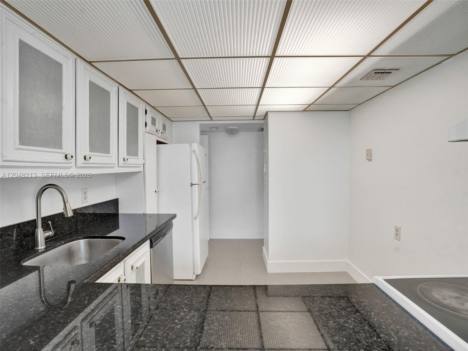Desoto · #218 in Hallandale Beach - Photo 13