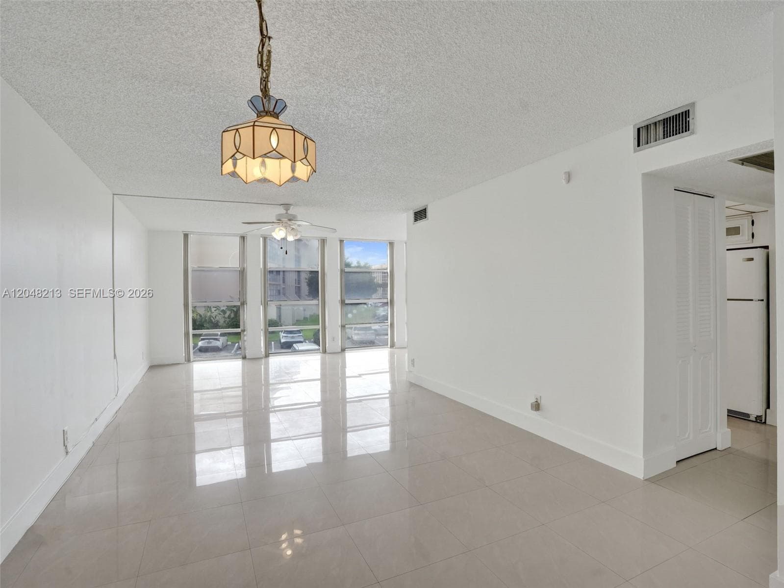 Desoto · #218 in Hallandale Beach - Photo 4