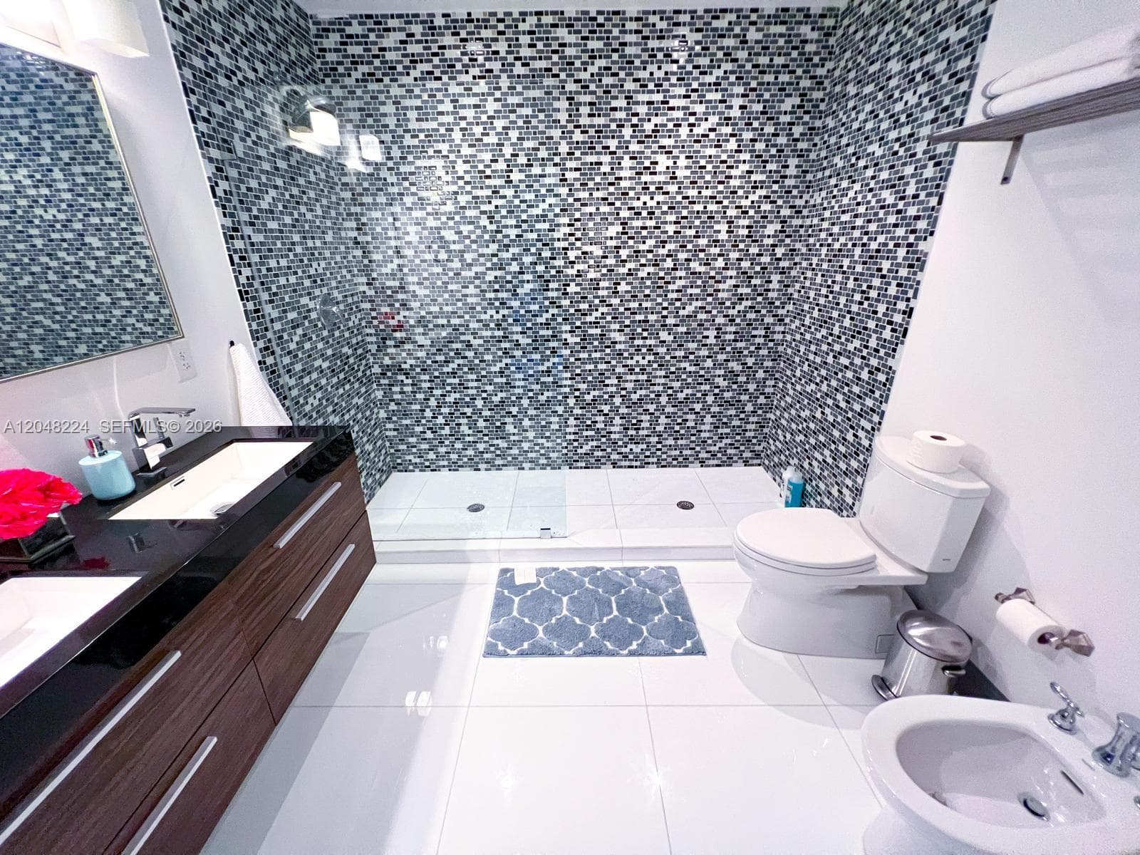 12388 N Bayshore Dr photo 6