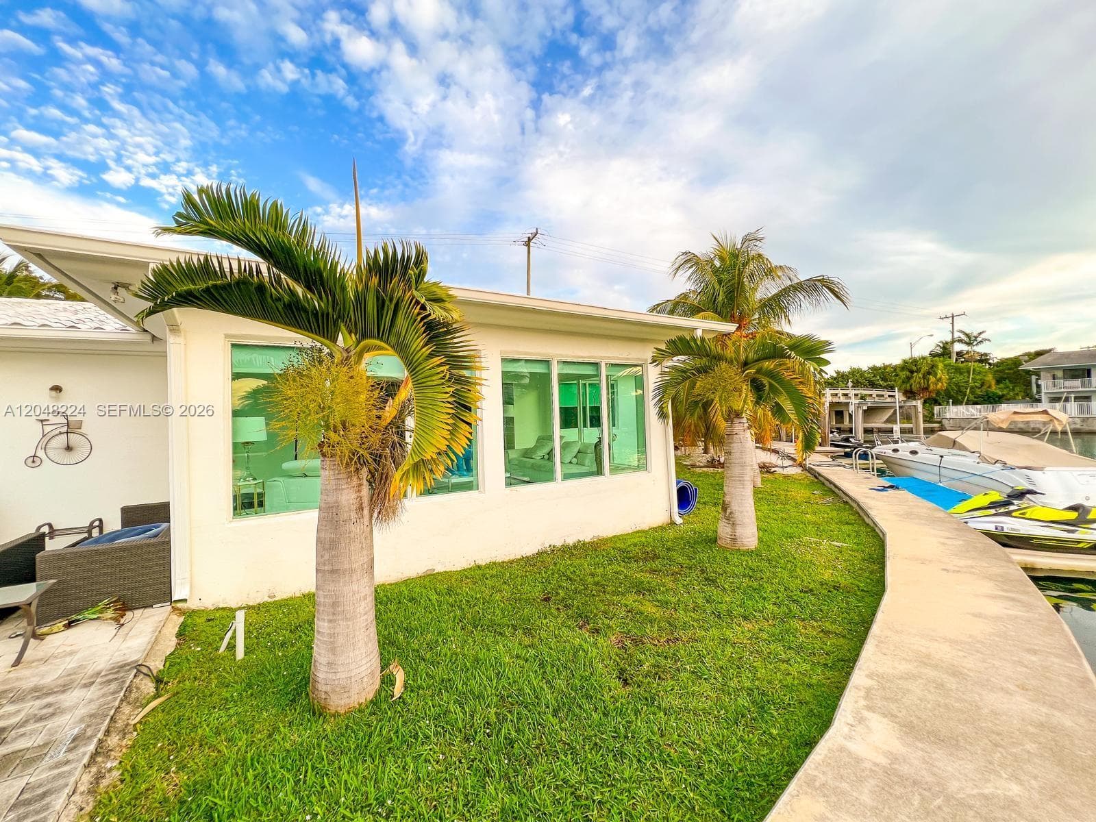 12388 N Bayshore Dr photo 7