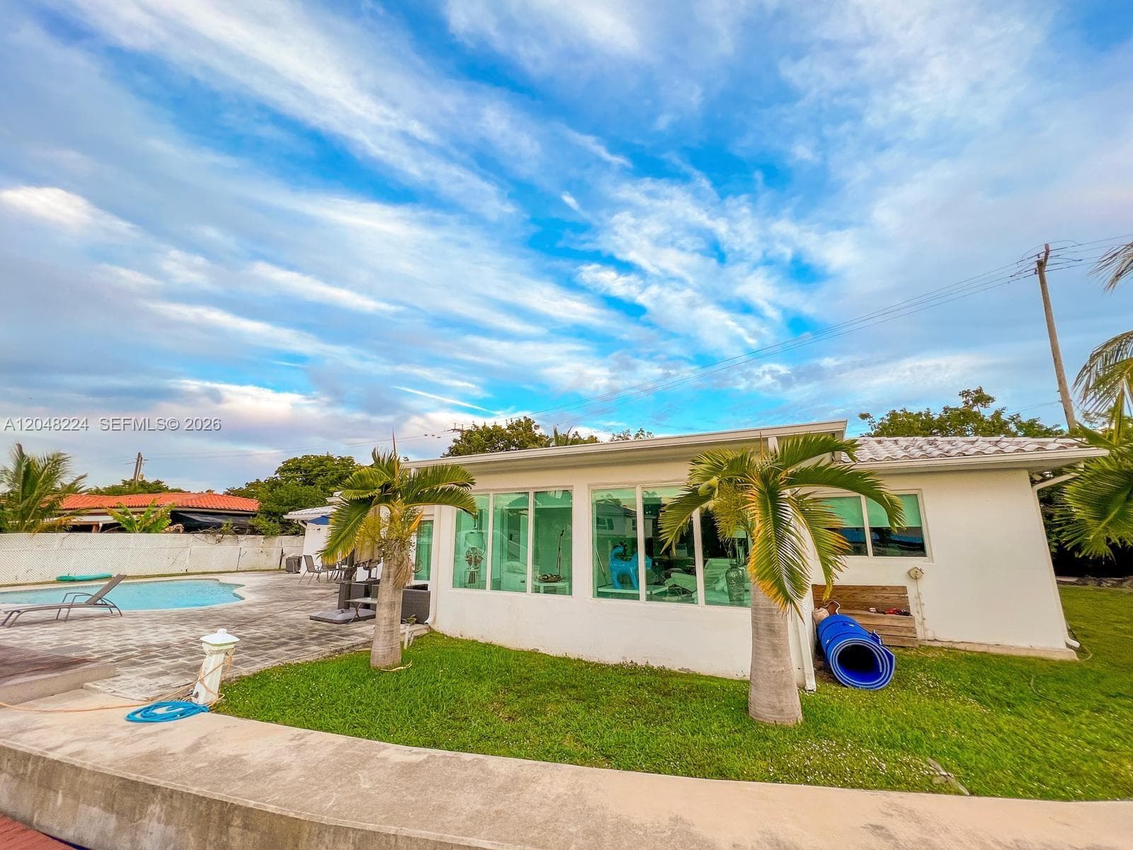 12388 N Bayshore Dr photo 5