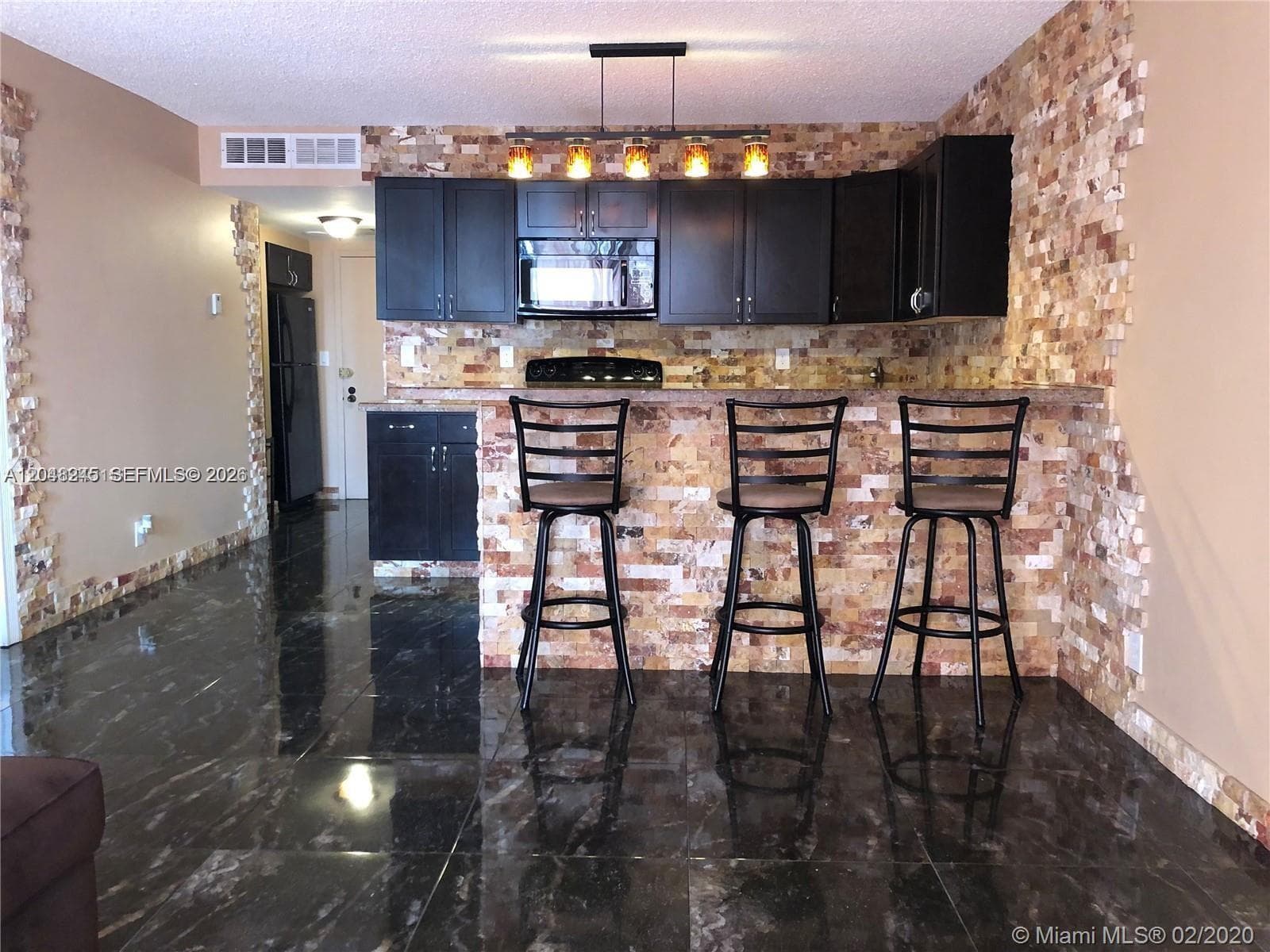 OLYMPUS CONDO PHASE · #1018 in Hallandale Beach - Photo 3