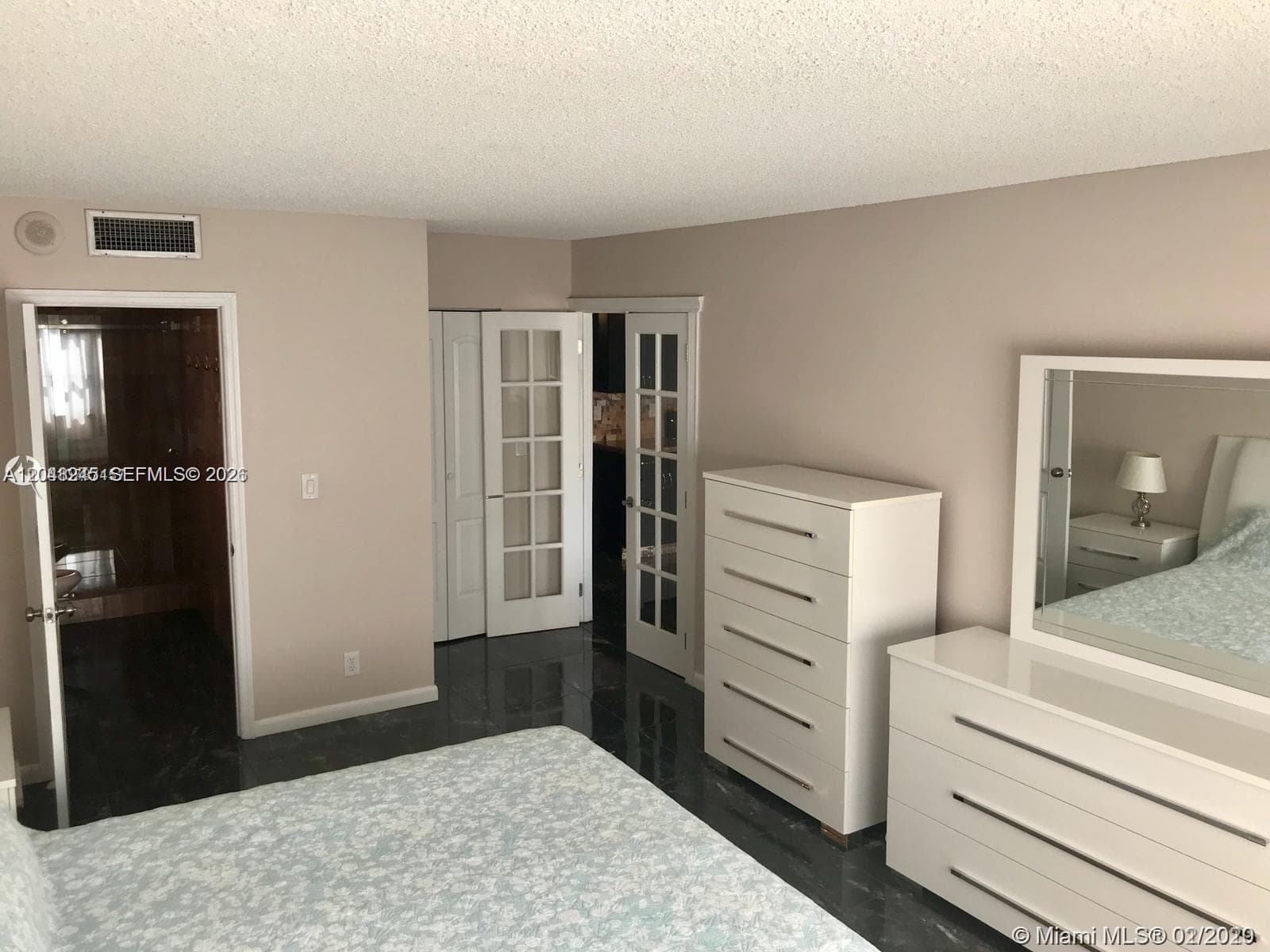 OLYMPUS CONDO PHASE · #1018 in Hallandale Beach - Photo 4