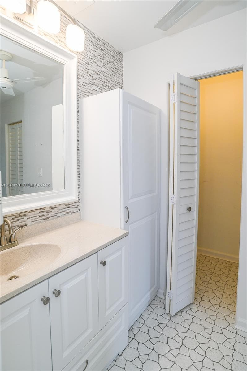 CYPRESS CLUB CONDO · #324 in Pompano Beach - Photo 34
