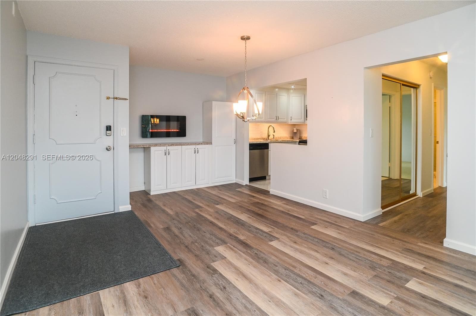 CYPRESS CLUB CONDO · #324 in Pompano Beach - Photo 10