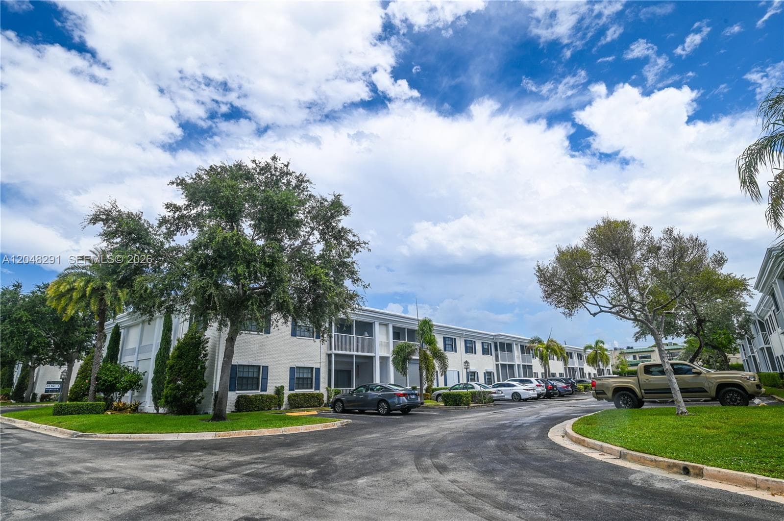 CYPRESS CLUB CONDO · #324 in Pompano Beach - Photo 68