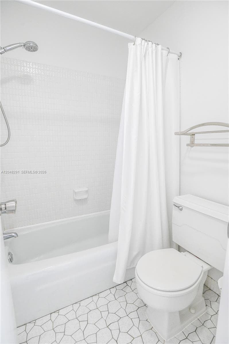 CYPRESS CLUB CONDO · #324 in Pompano Beach - Photo 35