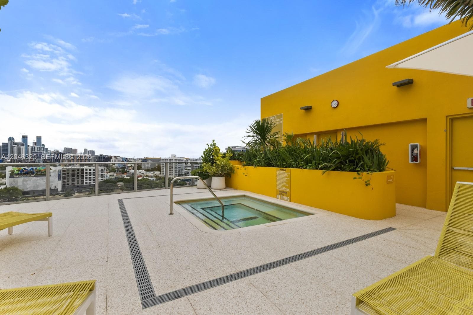 90 Ne 32ND · #1018 in Miami - Photo 11