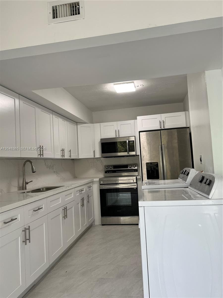 MILLER GARDENS CONDO · #2310 in Miami - Photo 5