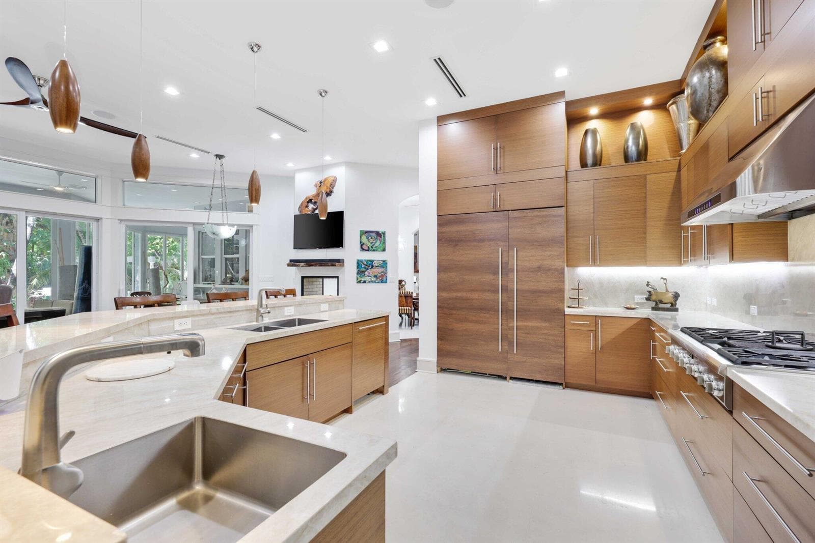 12 Sylvan Lane - 40.jpg-SMALL