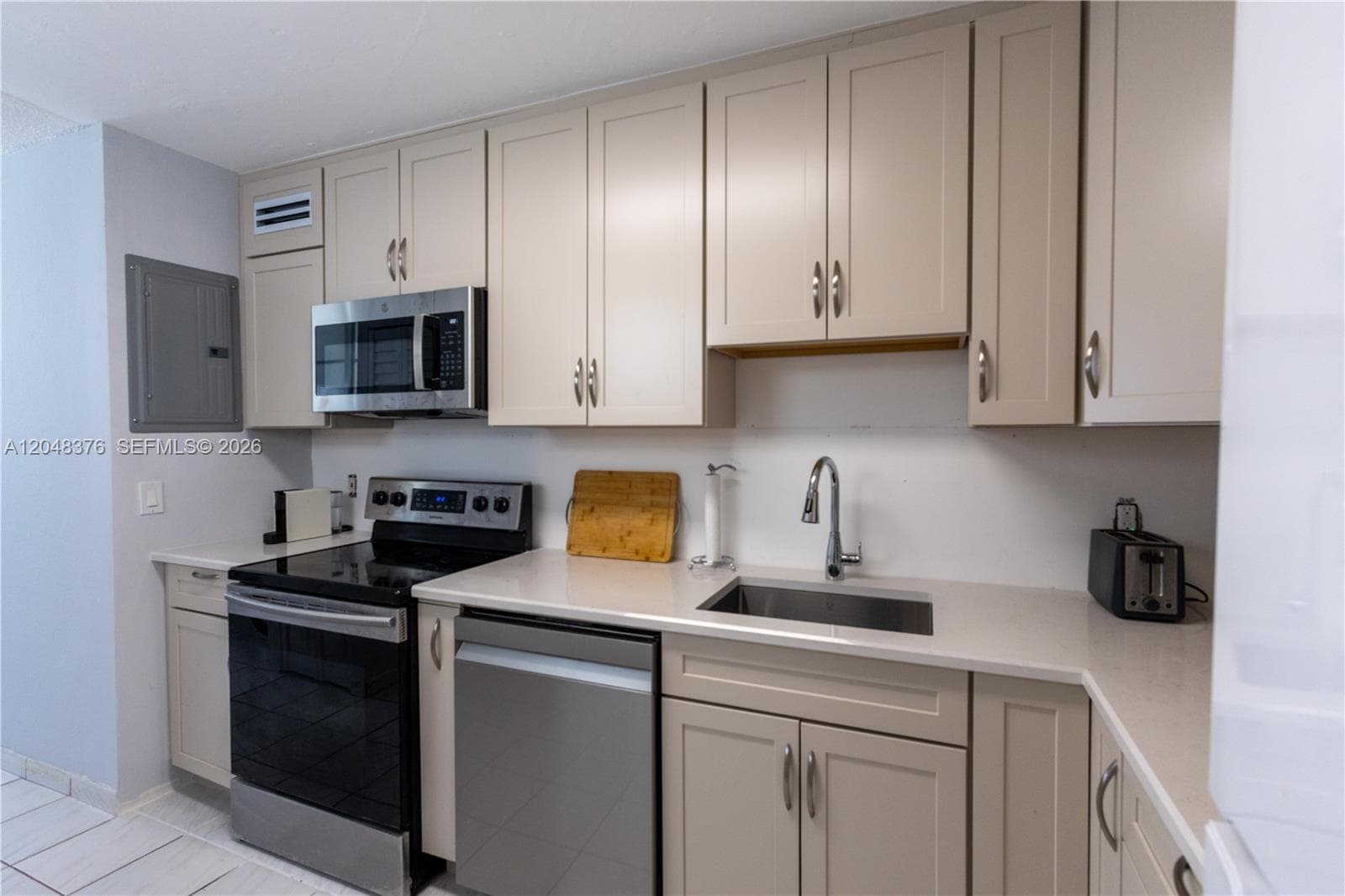 1750 JAMES APARTMENTS CON · #7L in Miami Beach - Photo 9