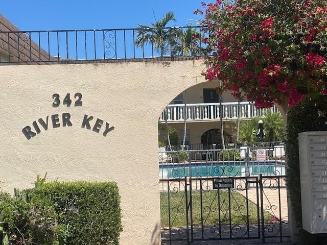 River Key Pool Entrance