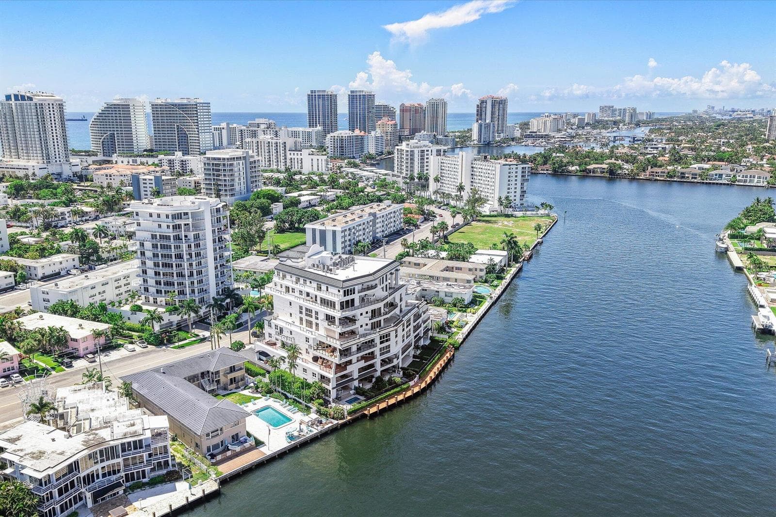 51-615 Bayshore Dr_051
