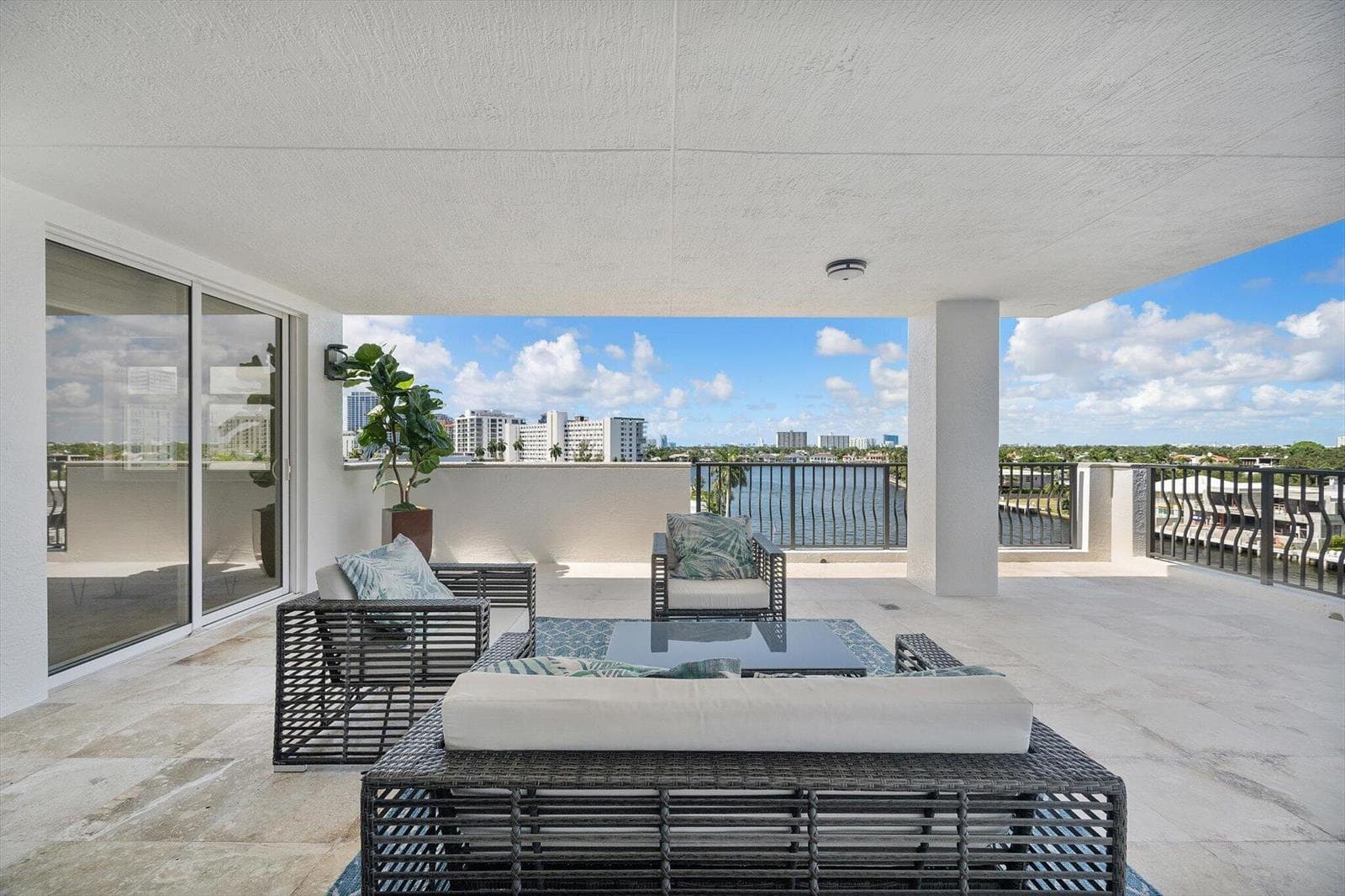38-615 Bayshore Dr_038